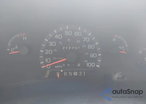 1997 Ford E-250 Standard z USA, uszkodzony, nr VIN 1FTHE24L4VHB89975